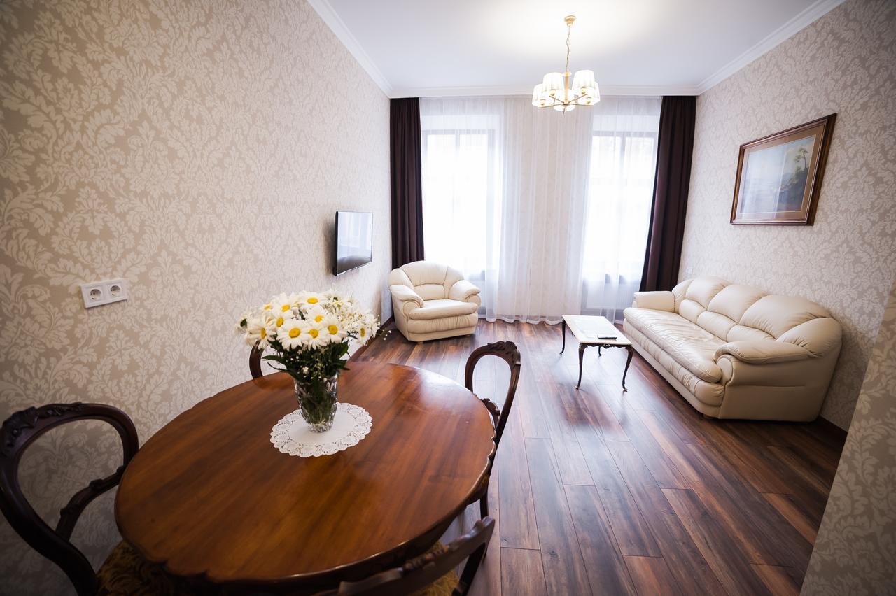 Asao-Apartments Walking Center Zone Lviv Eksteriør bilde